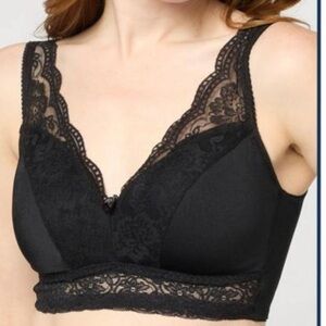 Rhonda Shear Black Lace Wireless Bralette